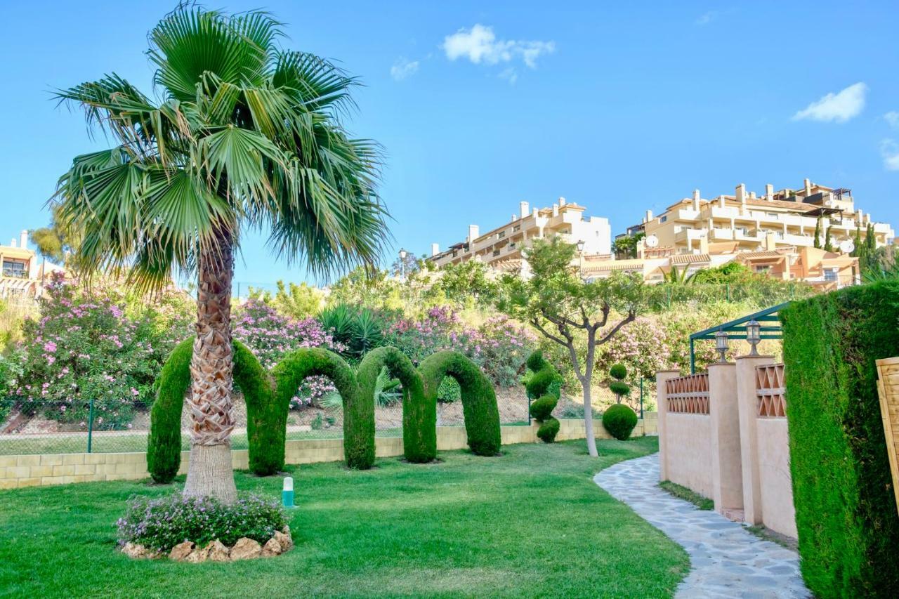 Riviera Golf Apartment Sitio de Calahonda エクステリア 写真