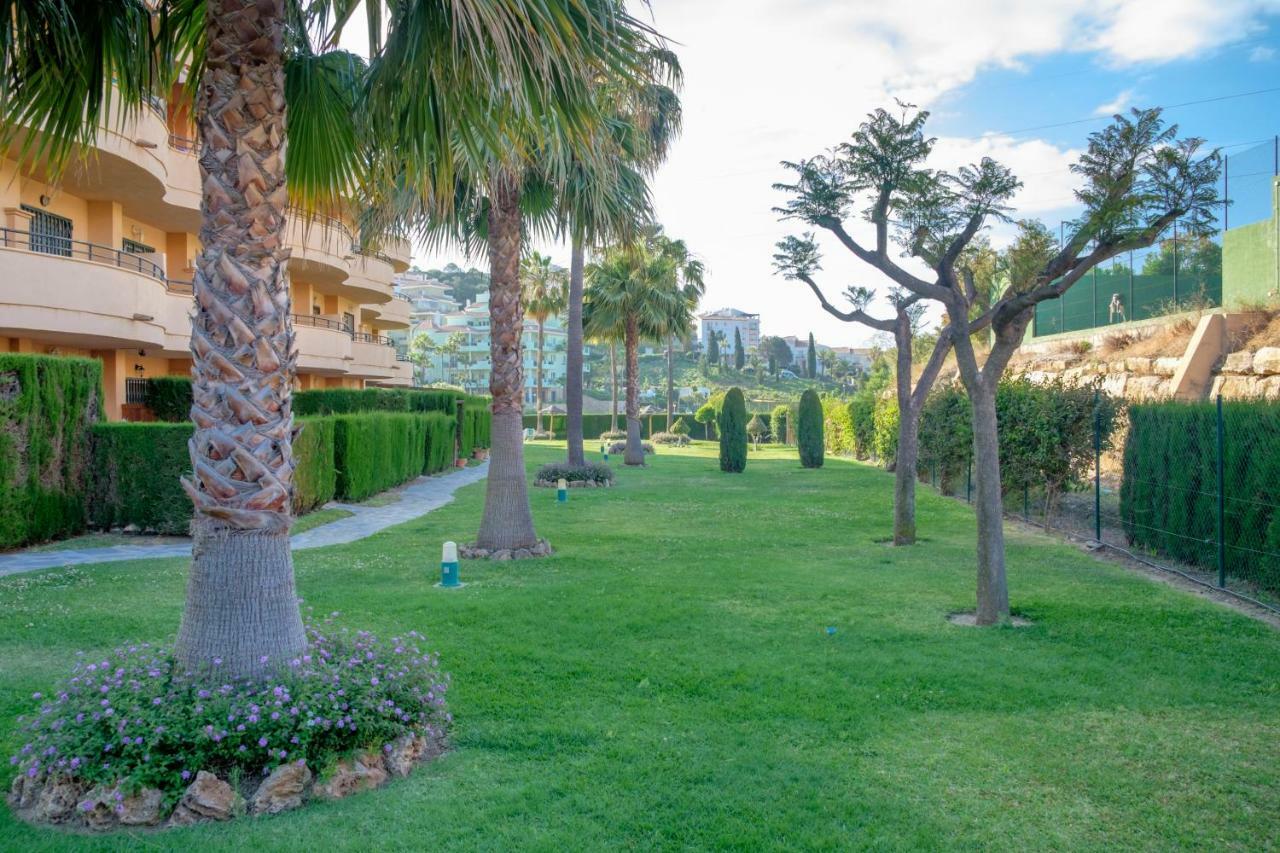 Riviera Golf Apartment Sitio de Calahonda エクステリア 写真